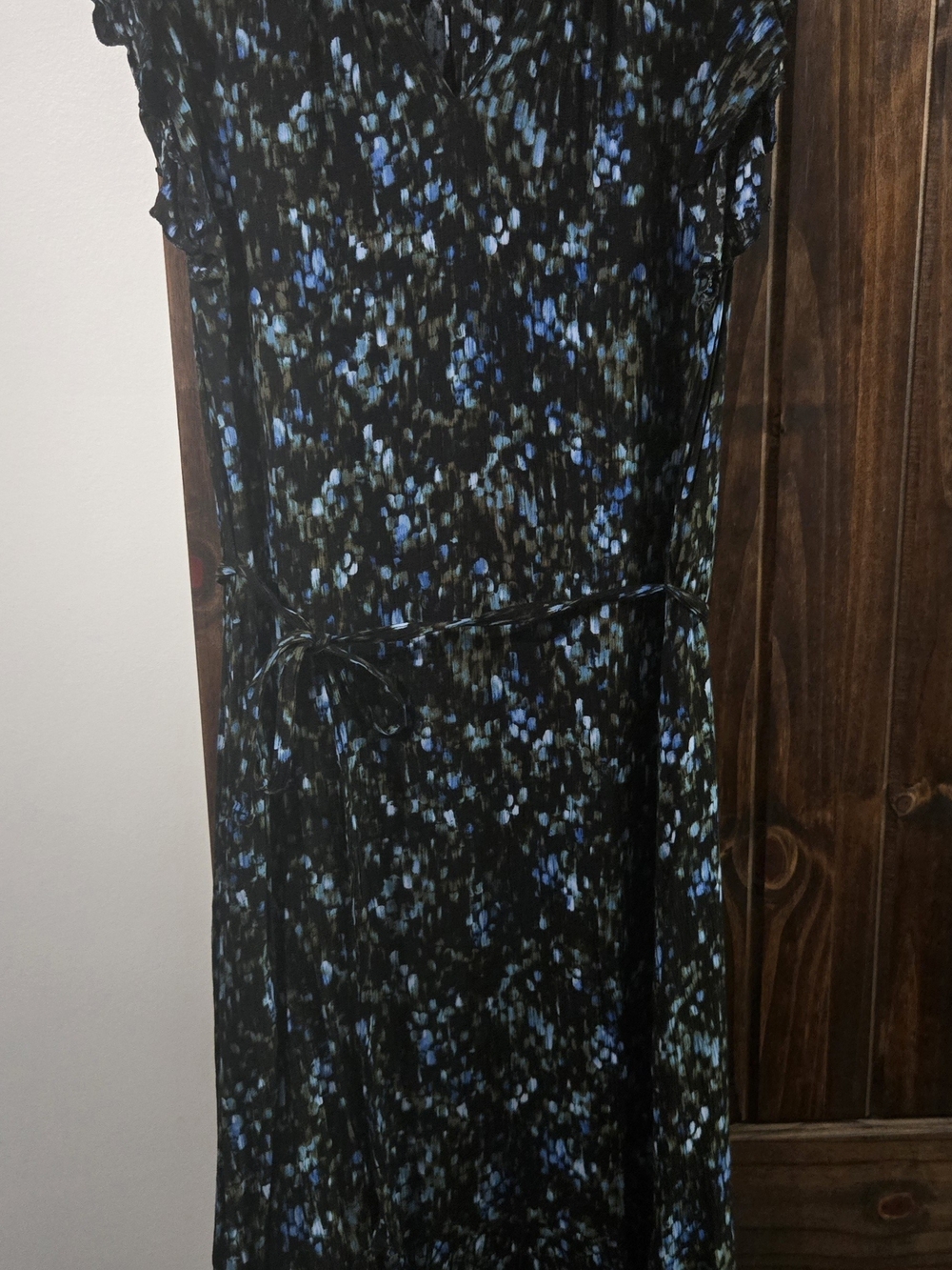 Time and Tru Black Dress with Blue and Teal Abstract Dot Print and Tie Waist